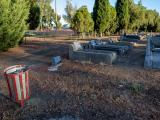image of grave number 696992